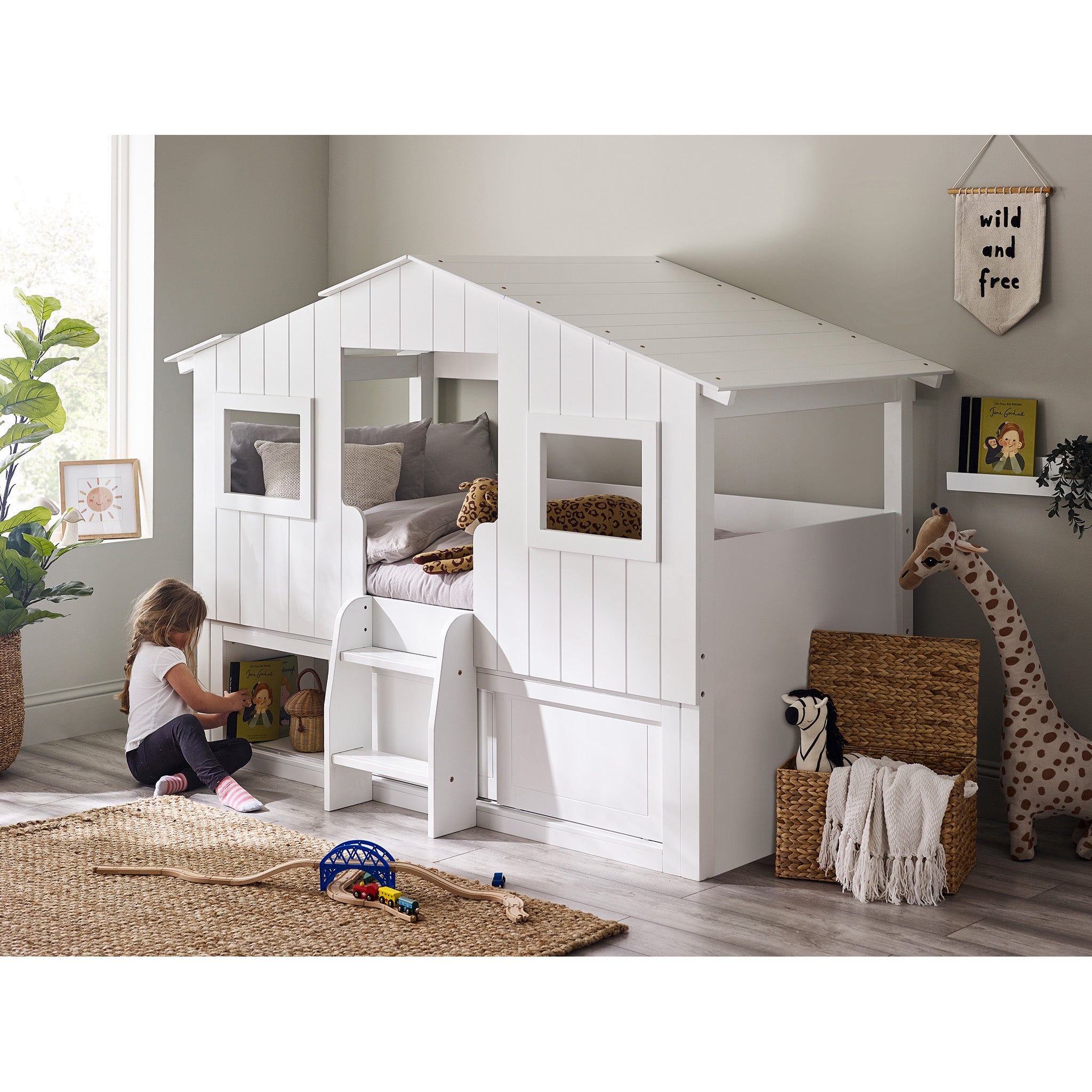 Single Bunk Treehouse Midsleeper Bed with Storage Unit